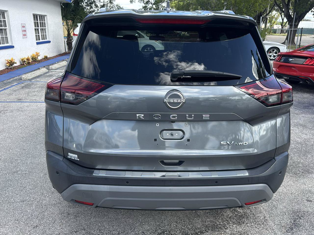 Used 2023 Nissan Rogue SV w/ SV Premium Package AWD/4WD image 6