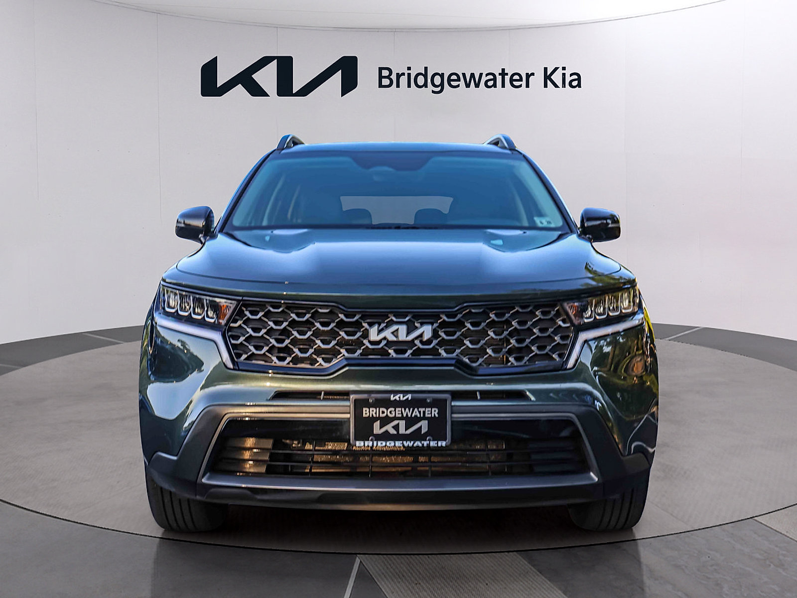 Certified 2023 Kia Sorento S AWD/4WD image 2