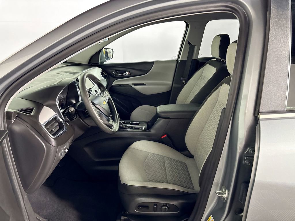Used 2023 Chevrolet Equinox LT image 11