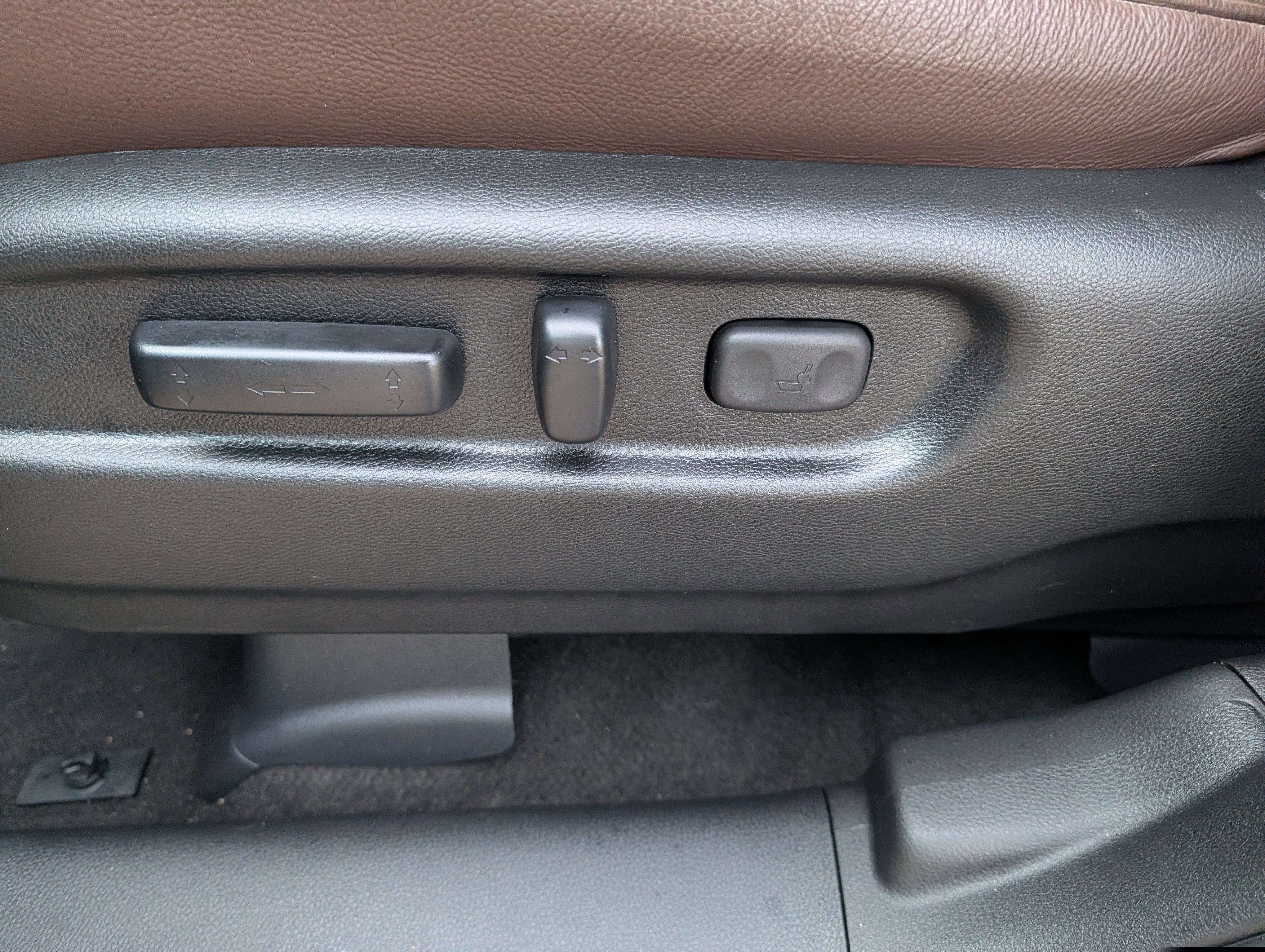 Used 2024 Honda Passport EX-L image 23