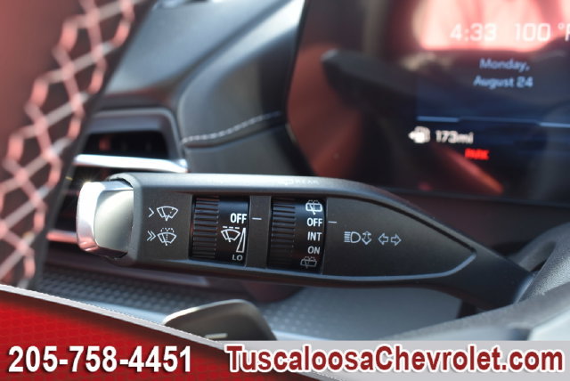 New 2027 Chevrolet Traverse LT w/ Driver Confidence Package FWD image 24