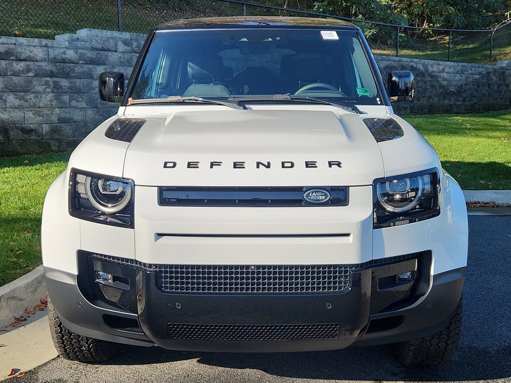 Used 2026 Land Rover Defender 130 S AWD/4WD image 8