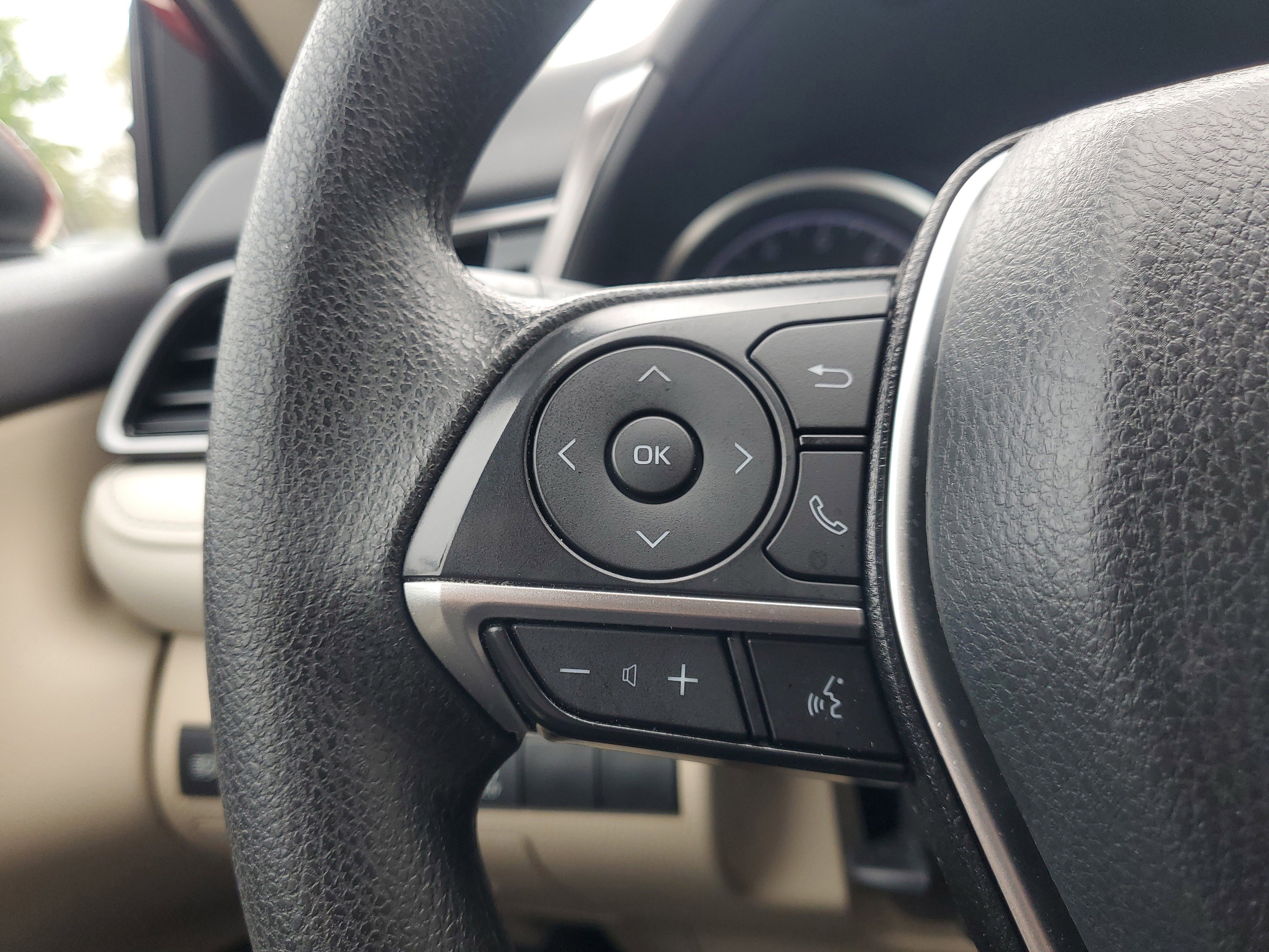 Used 2023 Toyota Camry LE image 21