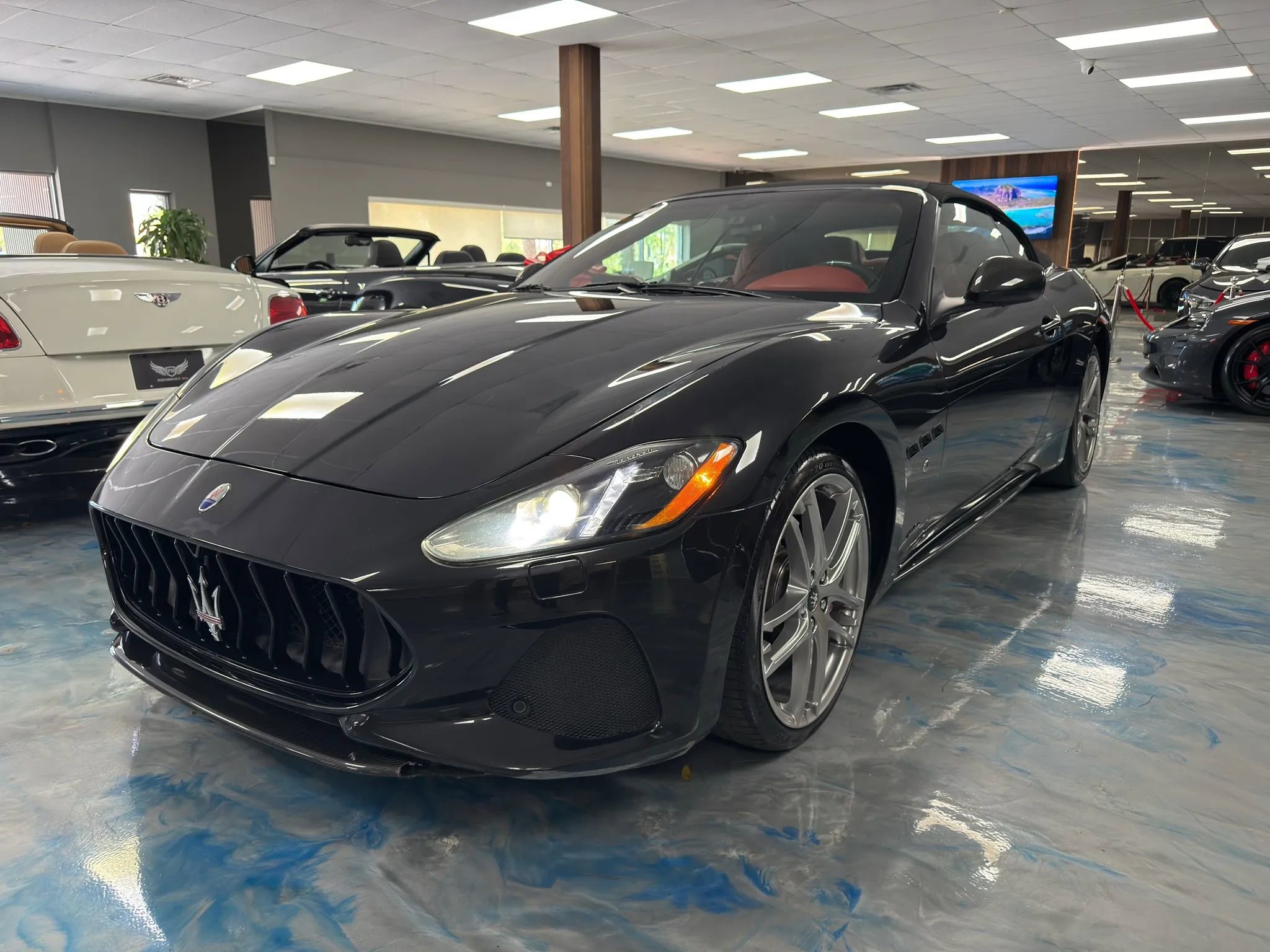 Used 2019 Maserati GranTurismo Sport RWD image 4