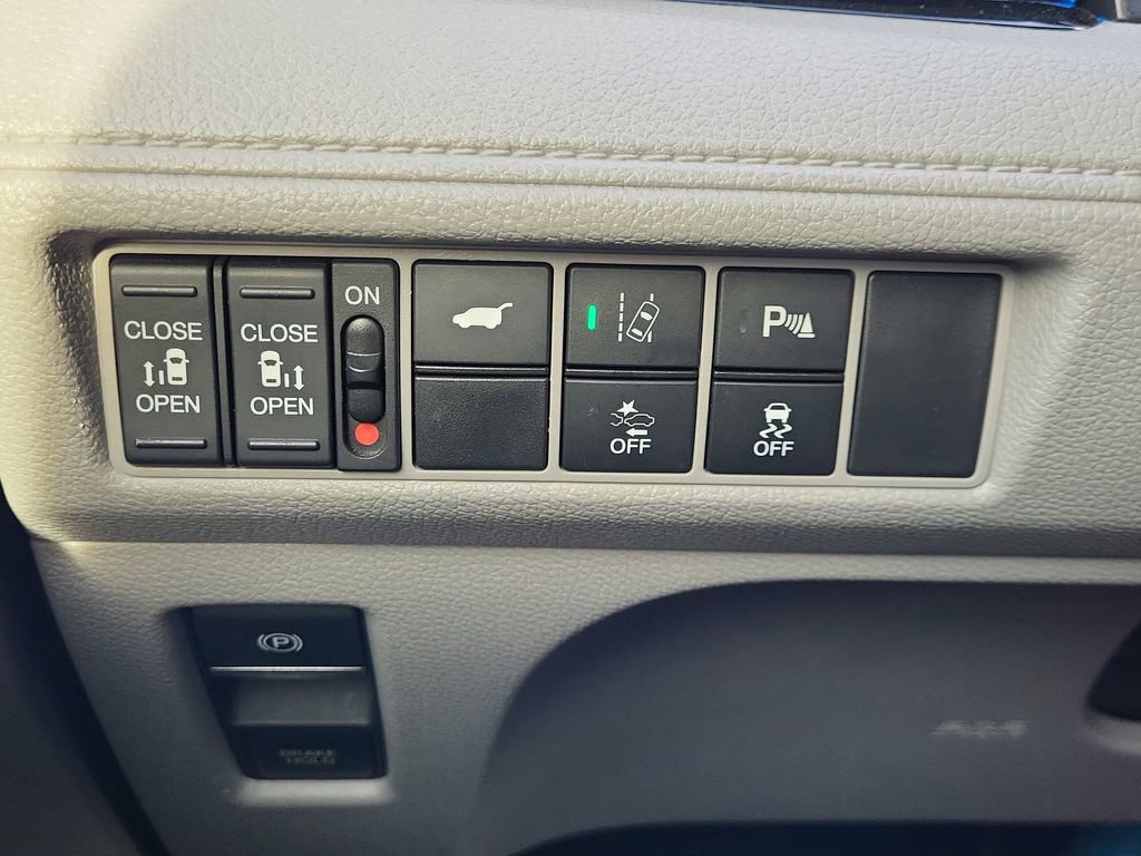 Used 2020 Honda Odyssey Elite image 22