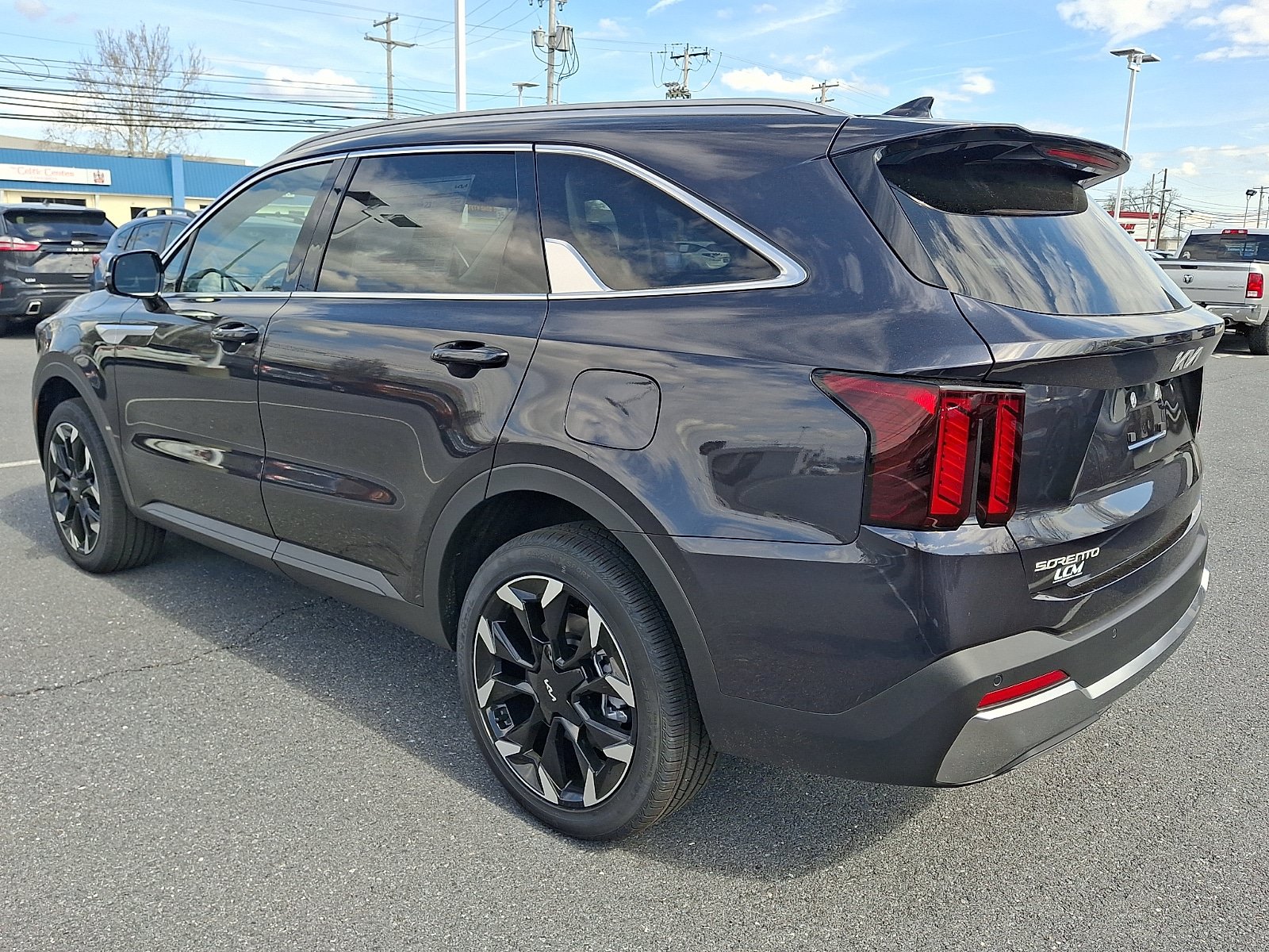 New 2026 Kia Sorento EX AWD/4WD image 4