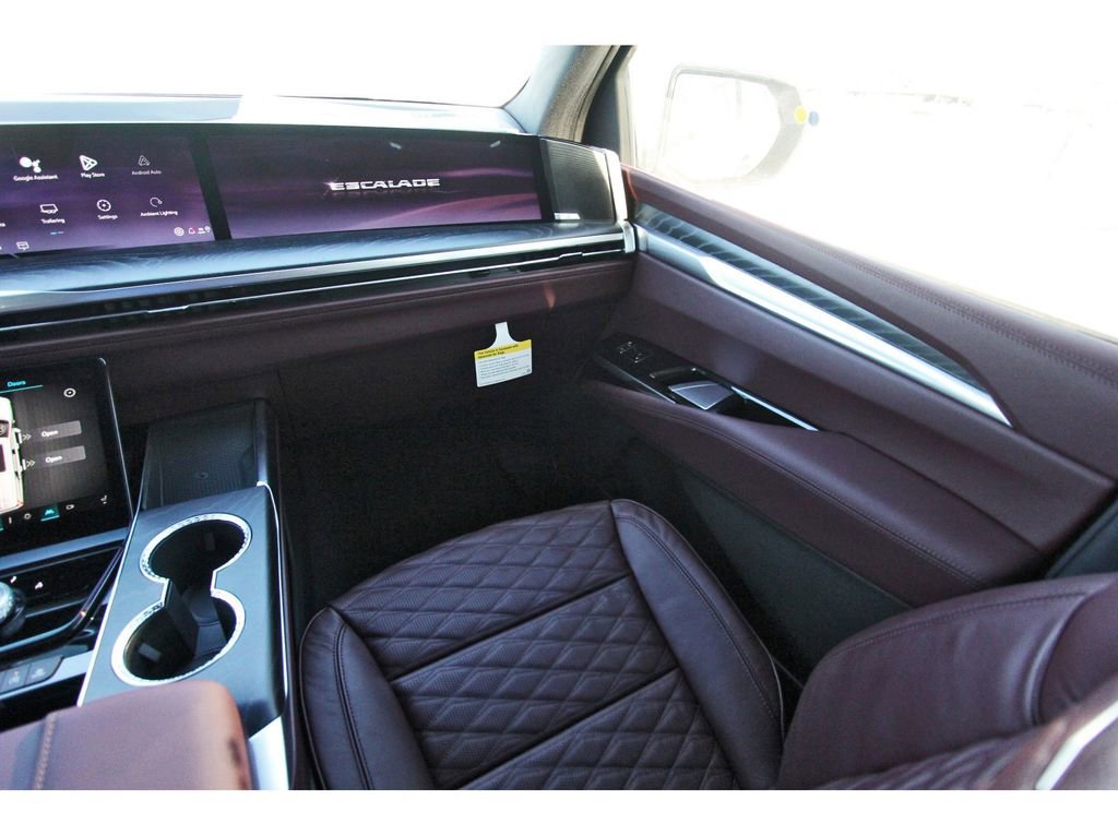 New 2026 Cadillac Escalade Luxury w/ Touring Package image 10