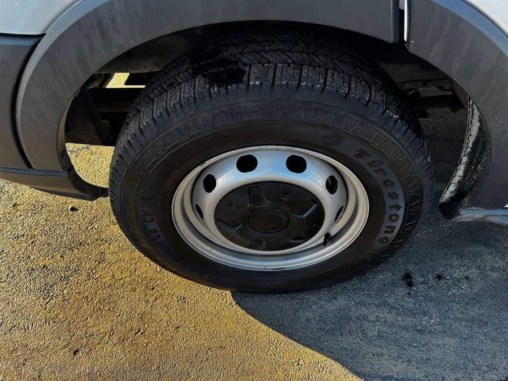 Used 2017 Ford Transit 150 148 Low Roof RWD image 2