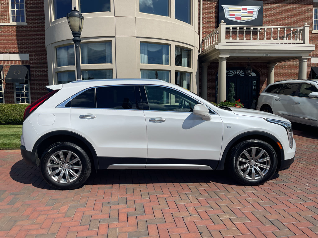 Used 2020 Cadillac XT4 Premium Luxury w/ Driver Awareness Package AWD/4WD image 7
