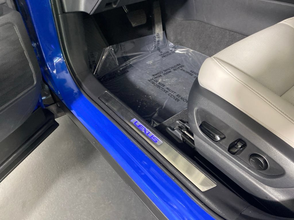 Used 2025 Lexus UX 300h AWD w/ Cold Area Package image 26