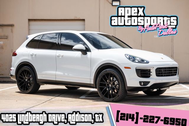 Used 2015 Porsche Cayenne S AWD/4WD image 1