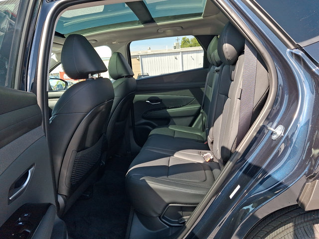 Certified 2026 Hyundai Tucson Limited AWD/4WD image 10