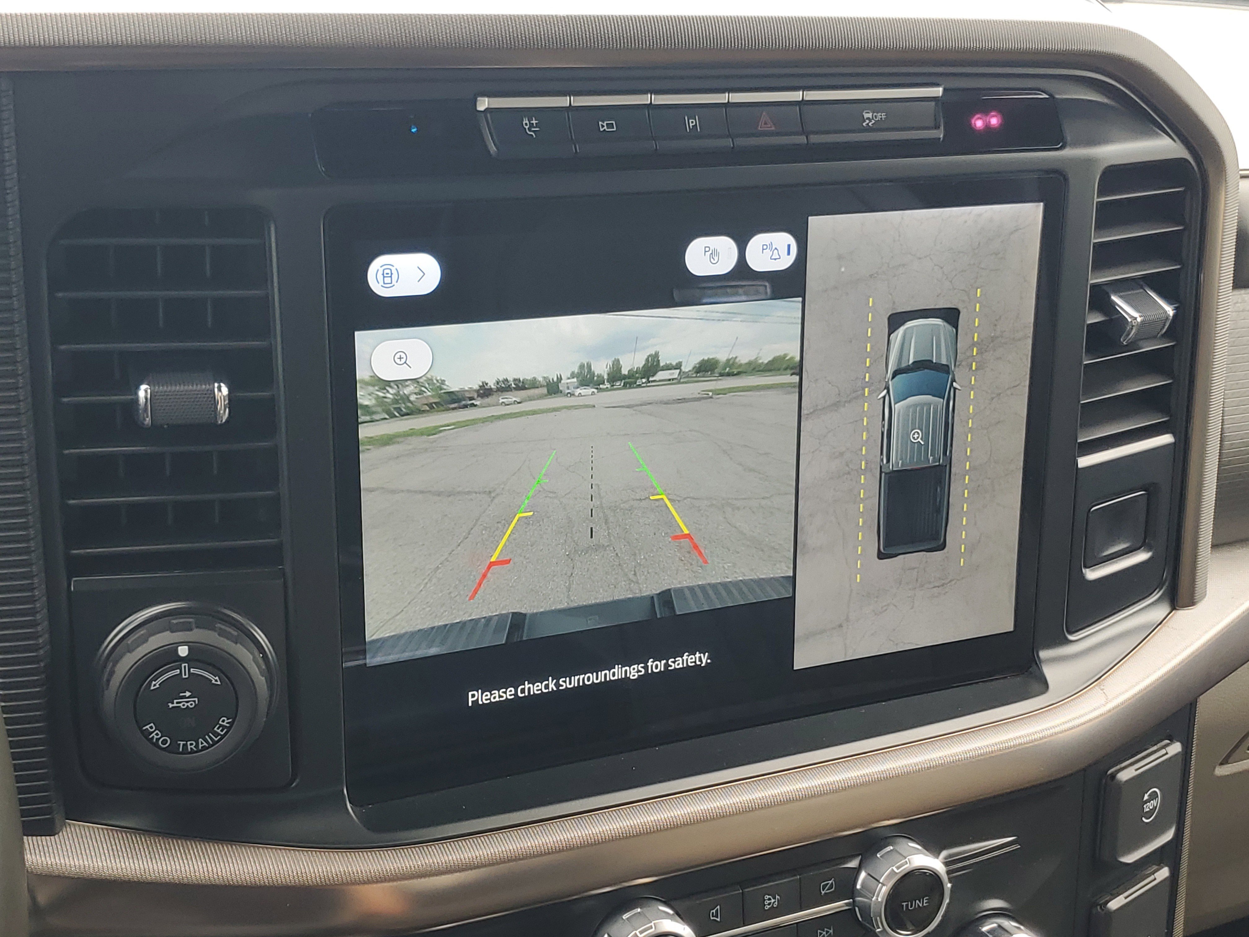 Used 2024 Ford F150 Platinum w/ Equipment Group 703A Plus AWD/4WD image 17