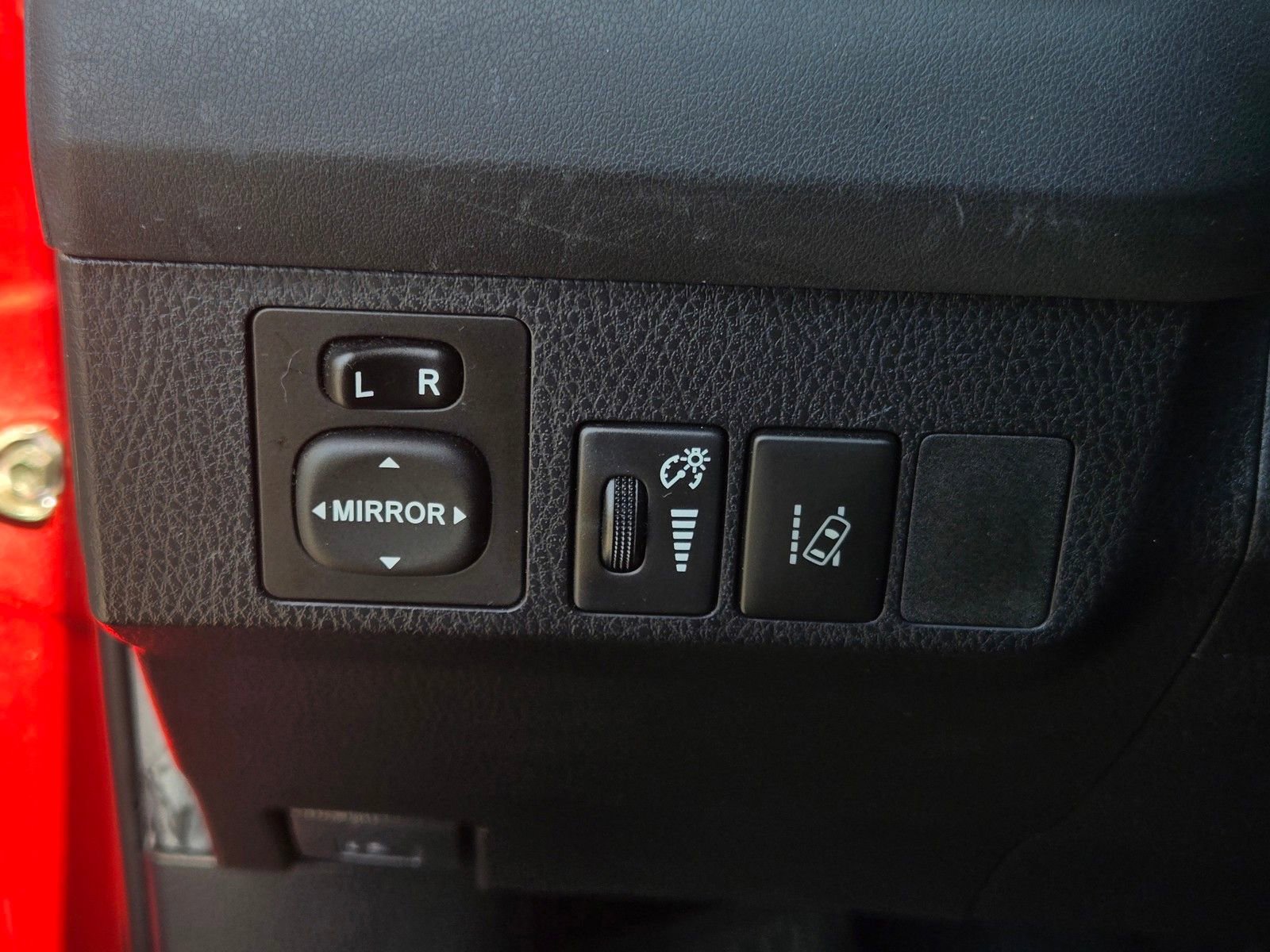 Used 2017 Toyota RAV4 LE w/ All Weather Liner Package FWD image 9