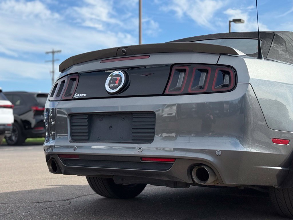 Used 2014 Ford Mustang GT Premium w/ Electronics Package RWD image 31