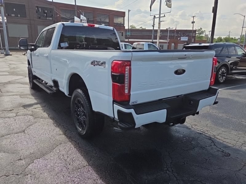 New 2026 Ford F250 Lariat w/ Black Appearance Package AWD/4WD image 5