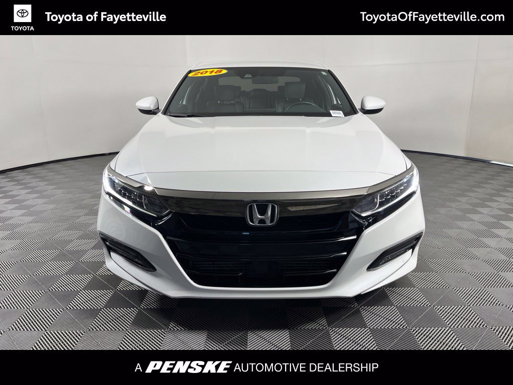 Used 2018 Honda Accord Sport image 9