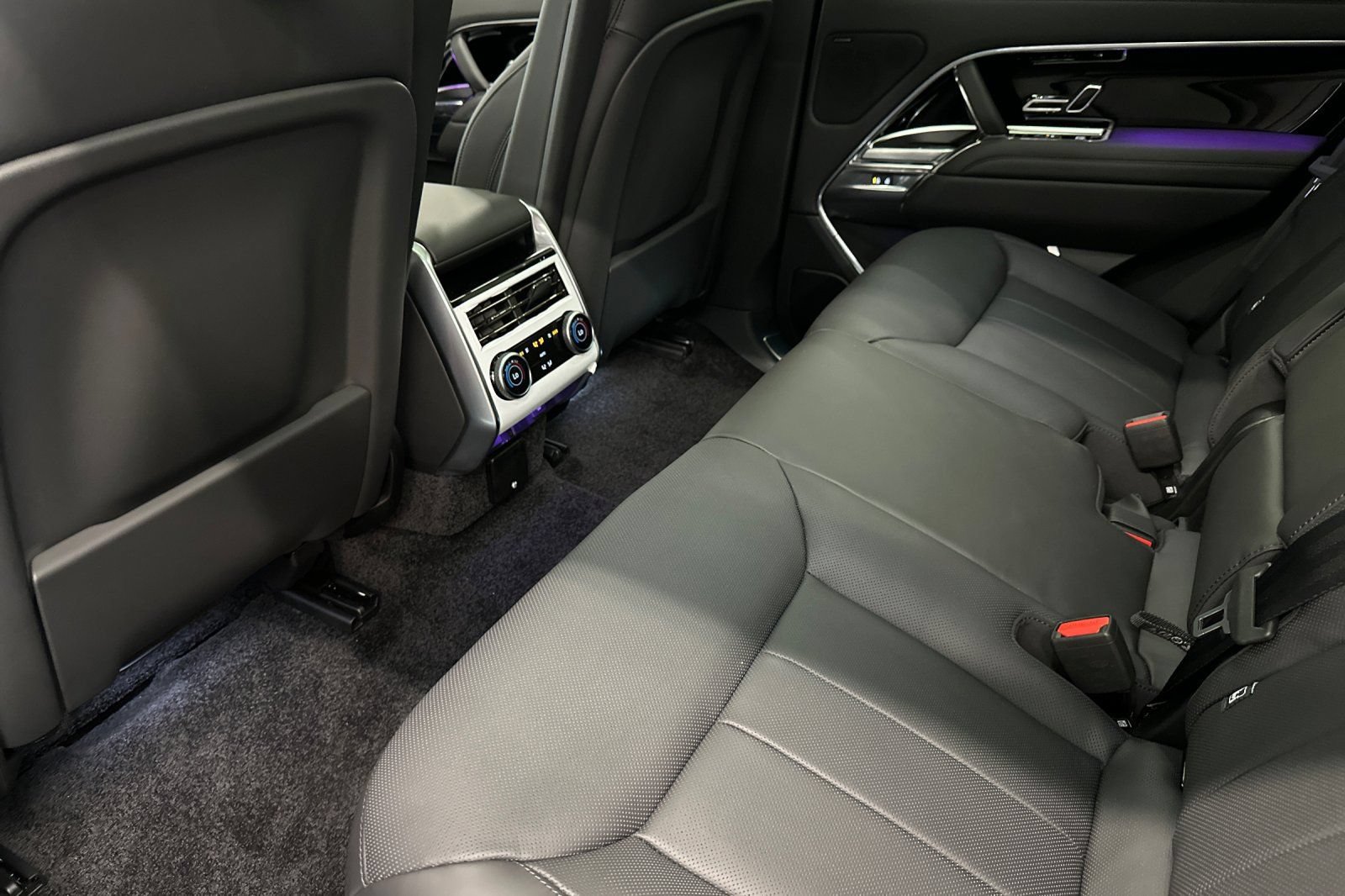 New 2027 Land Rover Range Rover SE AWD/4WD image 53