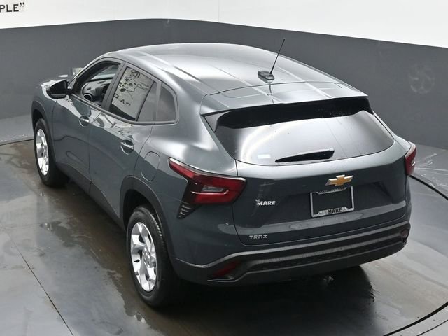 New 2026 Chevrolet Trax LS w/ LS Convenience Package image 19