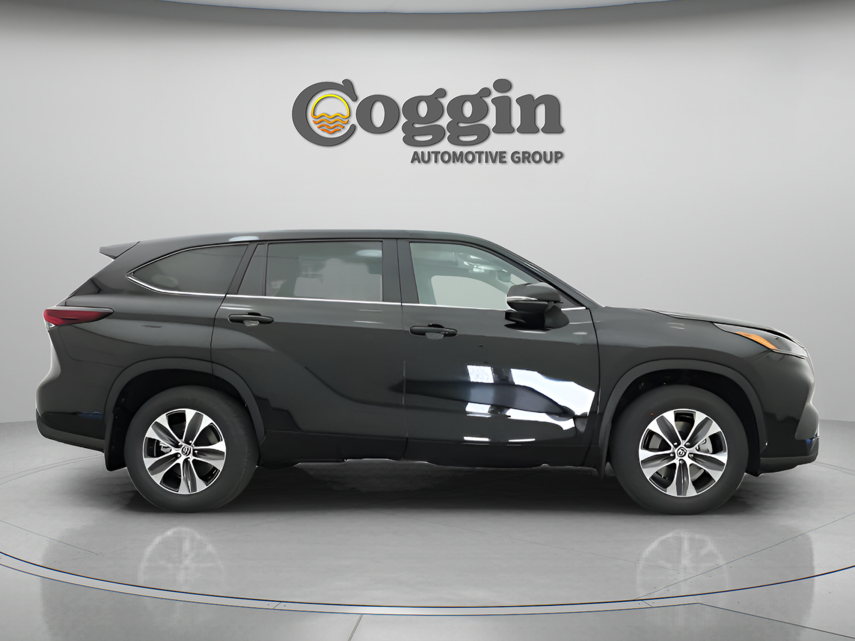 Certified 2026 Toyota Highlander XLE AWD/4WD image 27