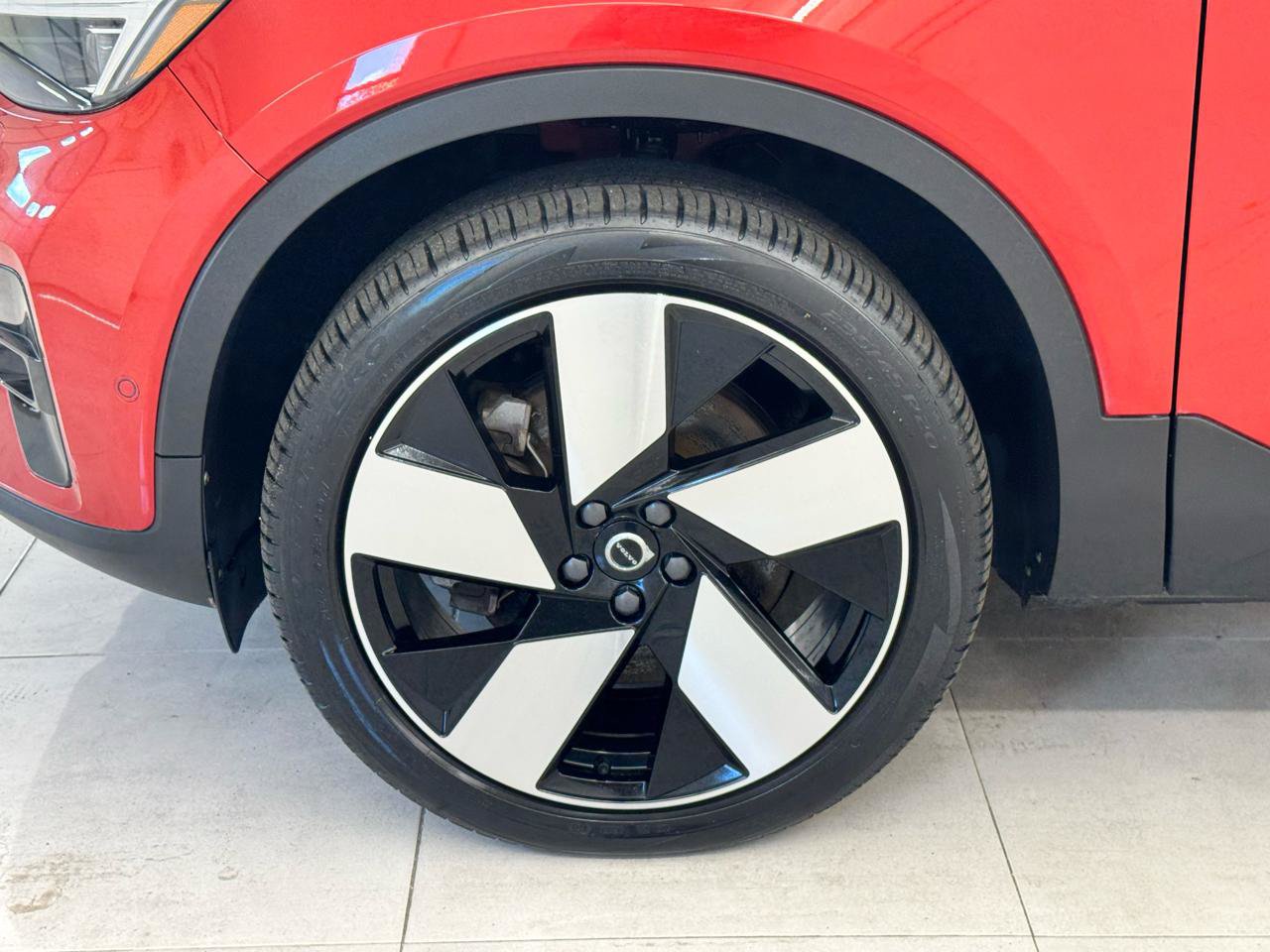 Used 2022 Volvo C40 P8 Recharge Ultimate AWD/4WD image 38