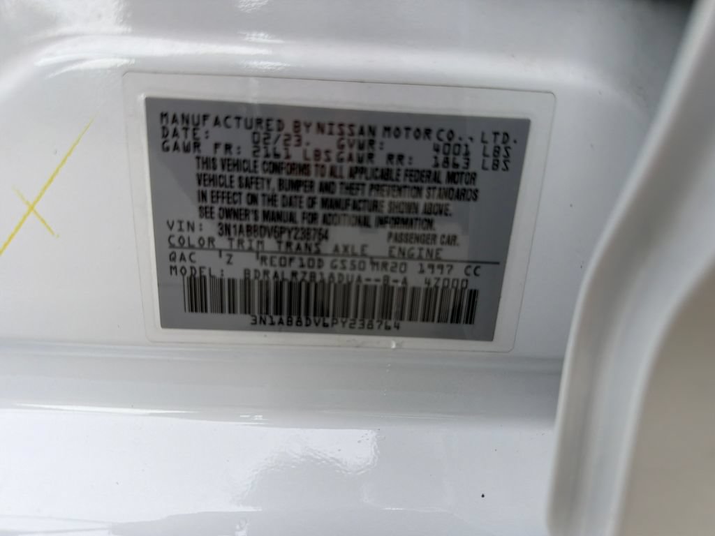 Used 2023 Nissan Sentra SR w/ Trunk Package FWD image 32