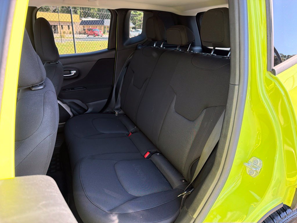 Used 2017 Jeep Renegade Sport w/ Power & Air Group FWD image 19