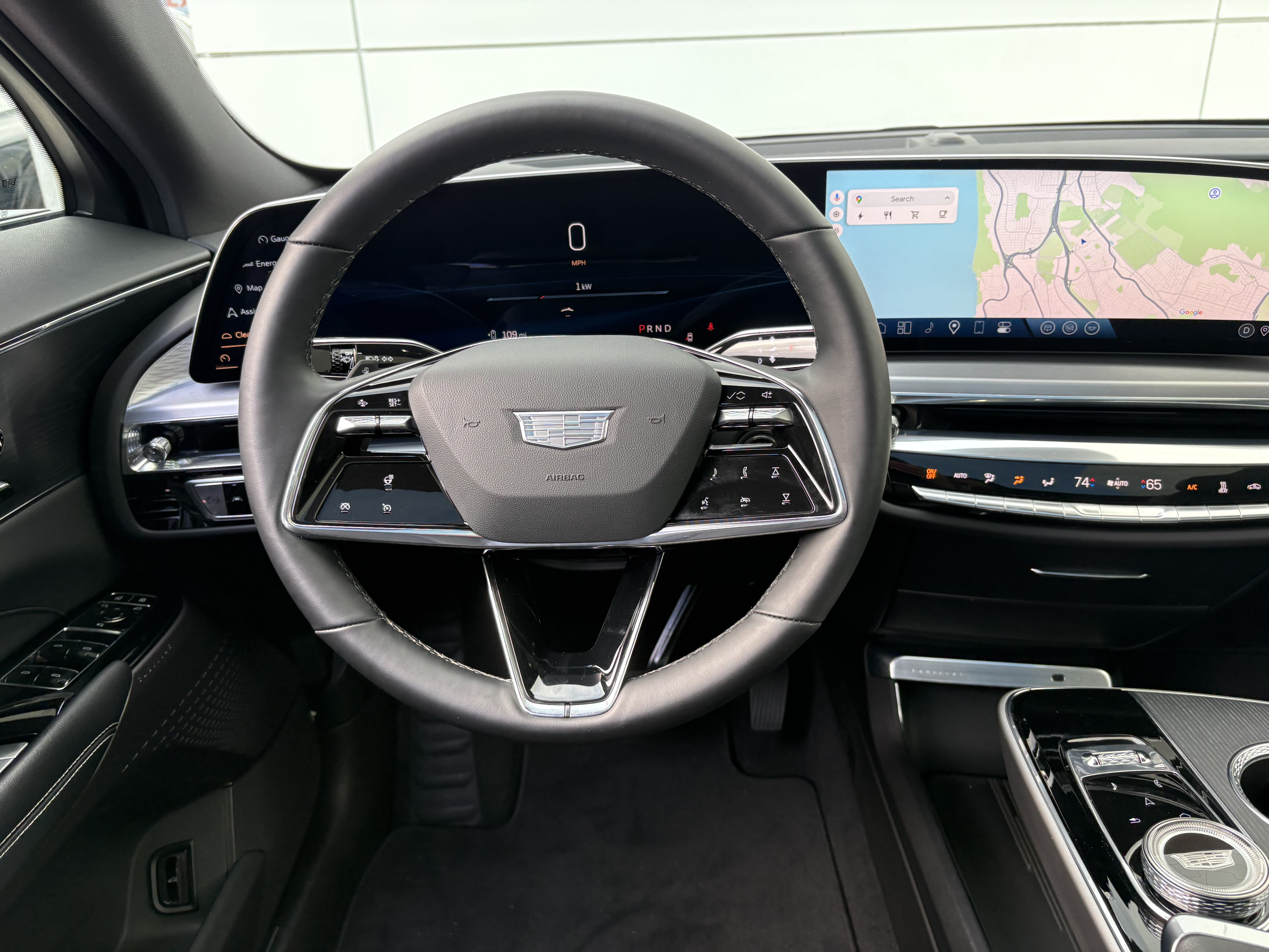Used 2024 Cadillac Lyriq Sport AWD/4WD image 16