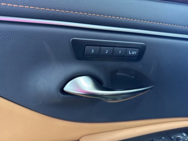 New 2025 Lexus ES 350 w/ Premium Package image 37