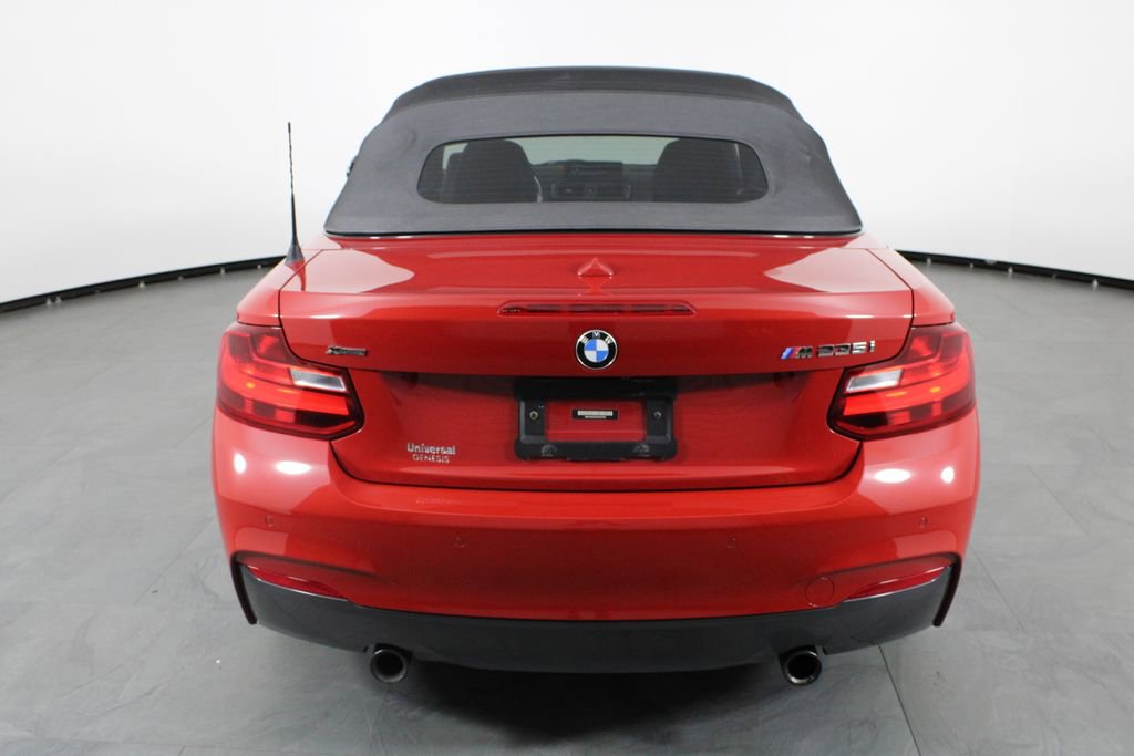 Used 2016 BMW M235i xDrive Convertible image 8