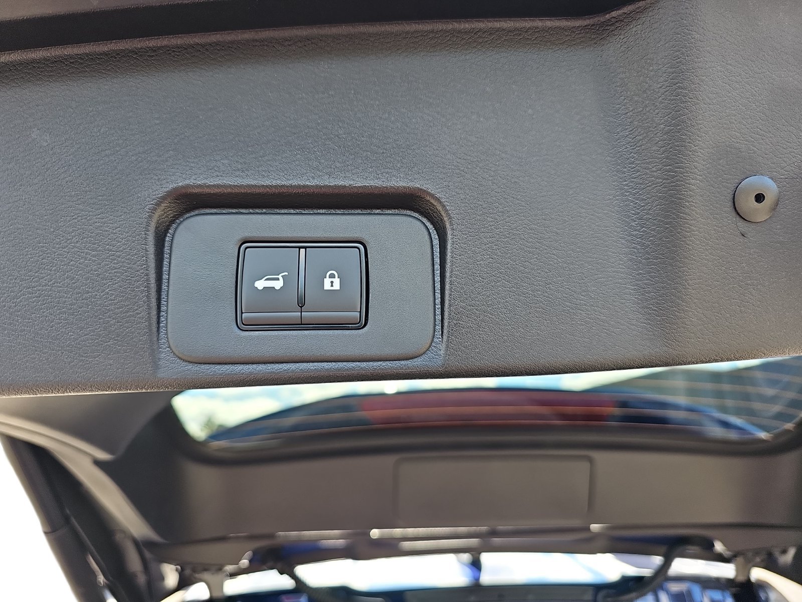 New 2027 Nissan Rogue Dark Armor FWD image 34