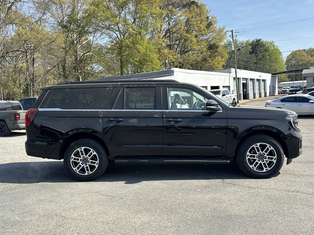 New 2026 Ford Expedition Max Active RWD image 8