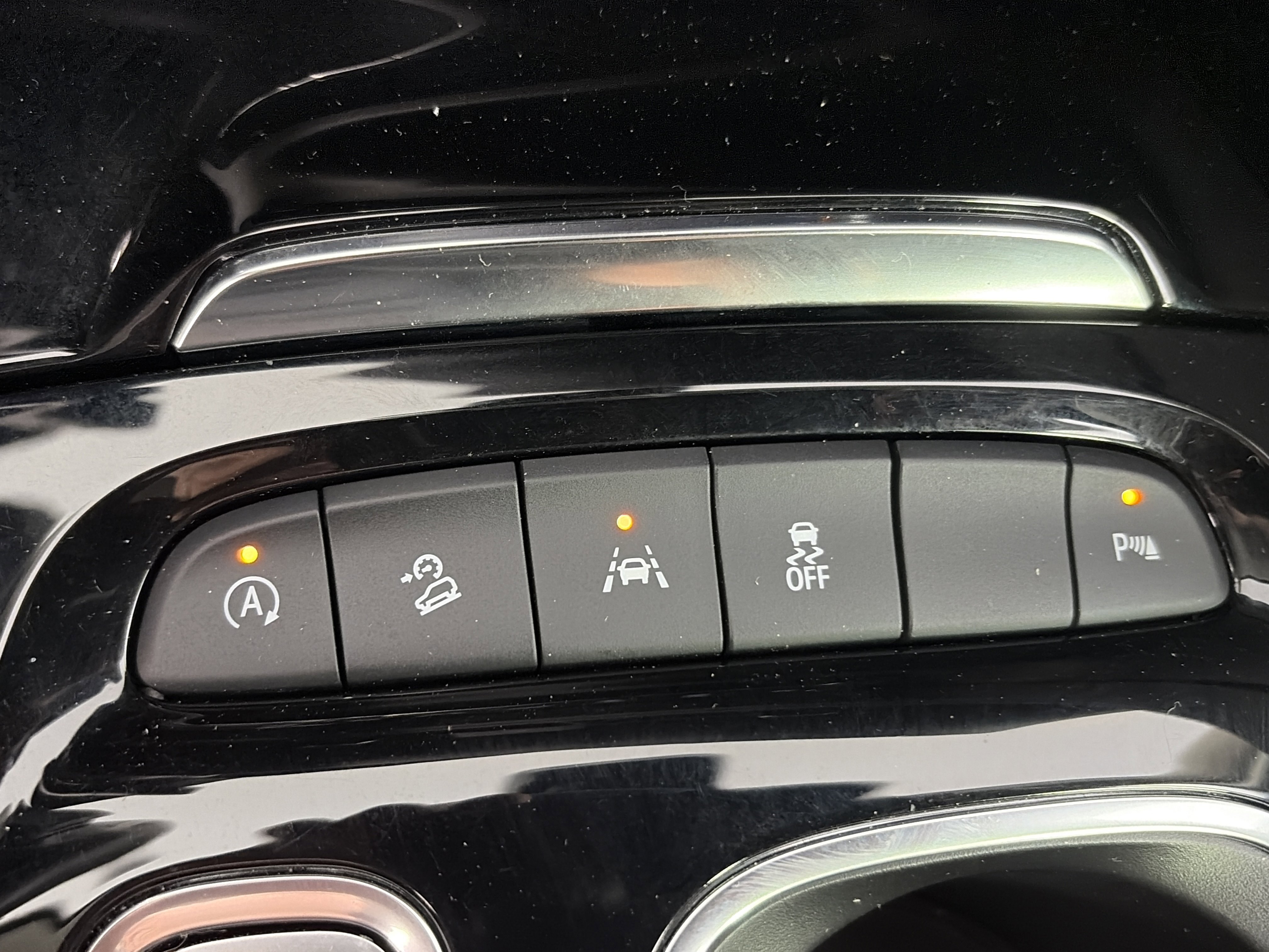 Used 2023 Buick Envision Essence AWD/4WD image 31