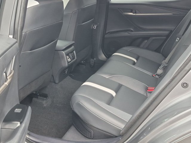 Certified 2025 Toyota Camry SE w/ Convenience Package FWD image 16