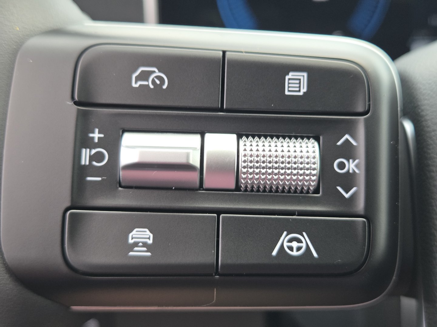 New 2026 Hyundai Santa Fe SE AWD/4WD image 31