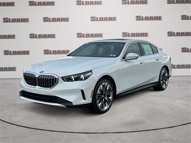New 2026 BMW 530i xDrive w/ Premium Package
