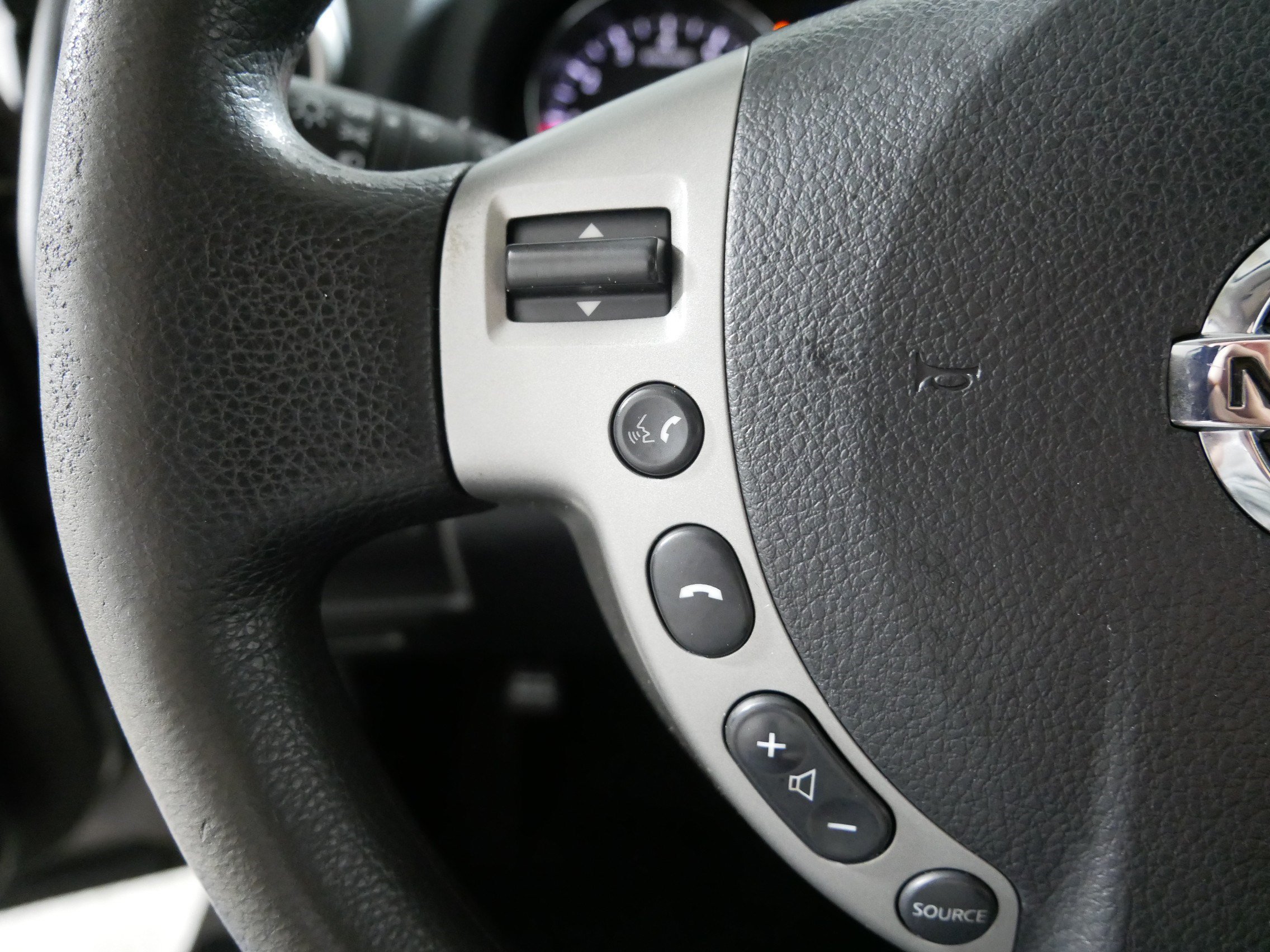 Used 2013 Nissan Rogue S w/ Special Edition Pkg AWD/4WD image 27
