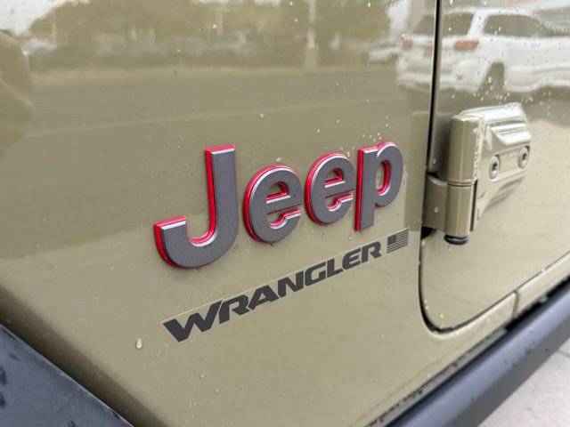 New 2025 Jeep Wrangler Unlimited Rubicon w/ Steel Bumper Group image 12