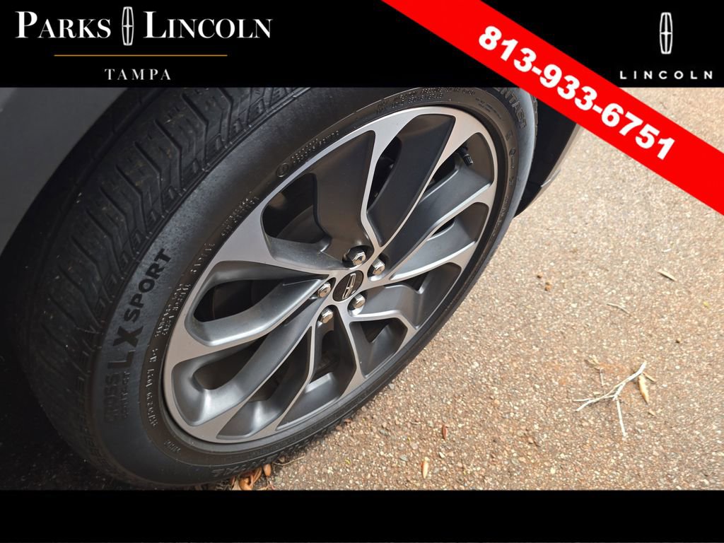 Used 2023 Lincoln Nautilus Reserve w/ Class II Trailer Tow Package image 15
