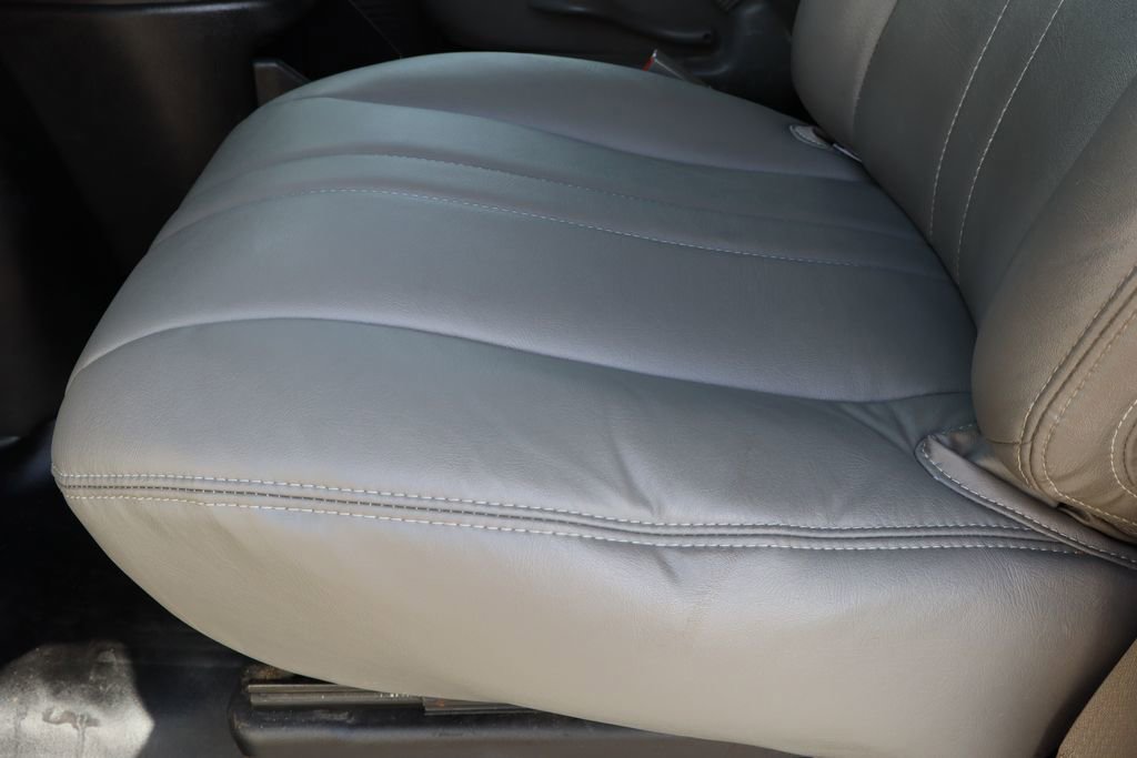 Certified 2019 GMC Savana 2500 w/ Driver Convenience Package image 19