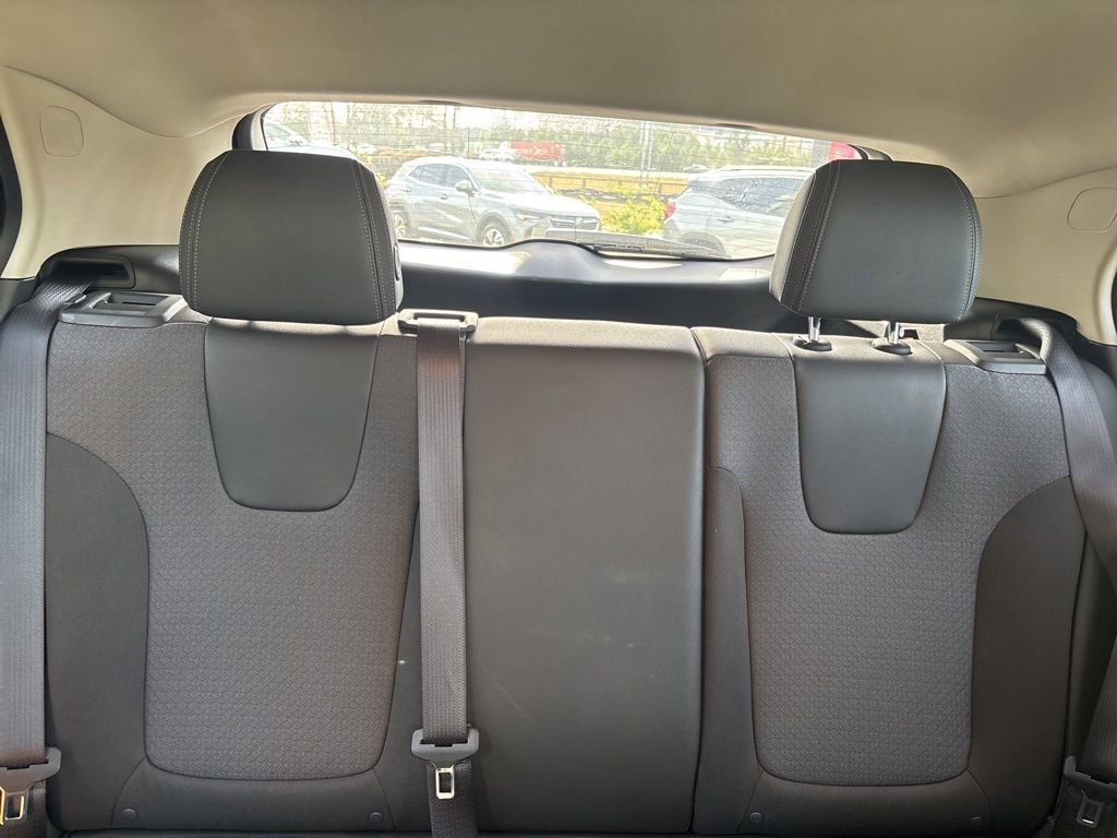 Used 2024 Buick Encore GX Preferred image 21