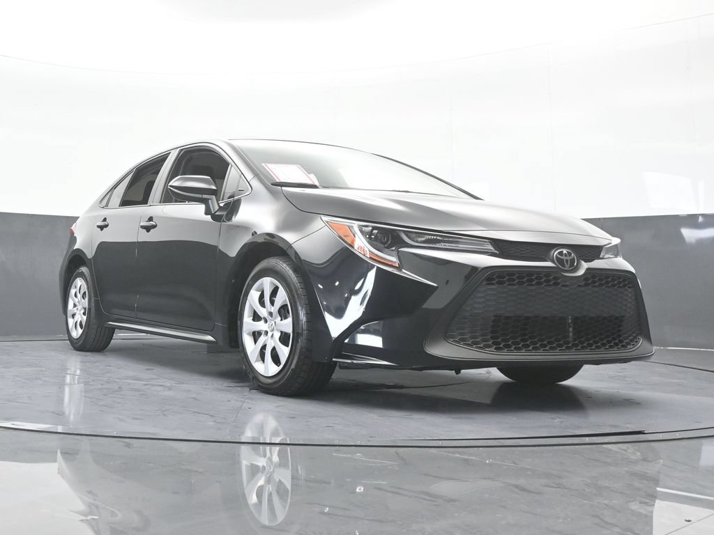 Used 2022 Toyota Corolla LE FWD image 58
