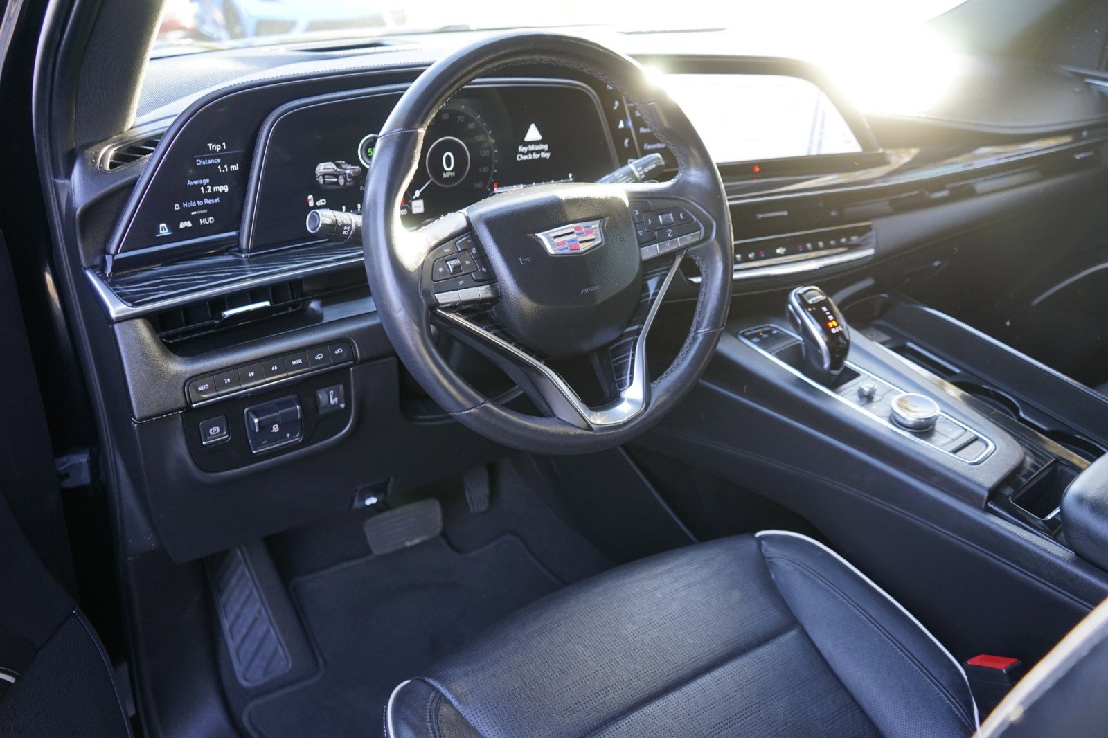 Used 2021 Cadillac Escalade Sport w/ Driver Assist Tech Package image 18