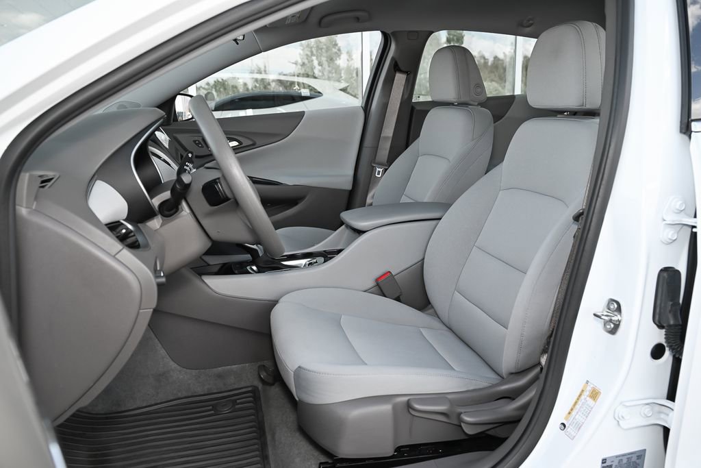 Used 2023 Chevrolet Malibu LS FWD image 19