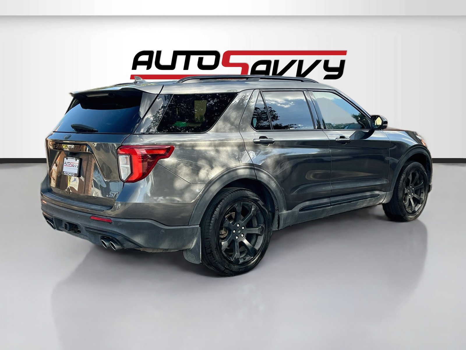 Used 2020 Ford Explorer ST w/ Premium Technology Package AWD/4WD image 7