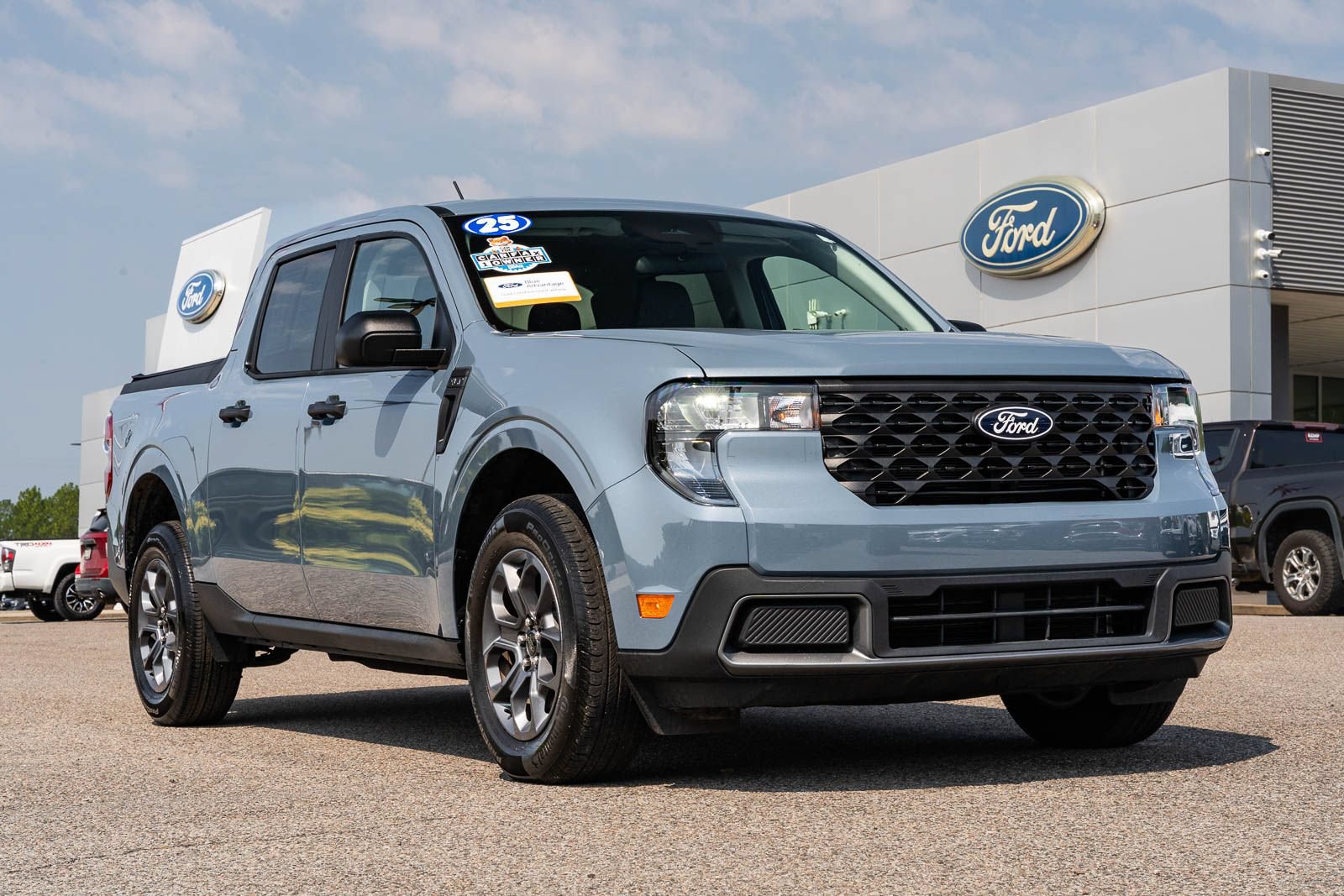 Certified 2025 Ford Maverick XLT