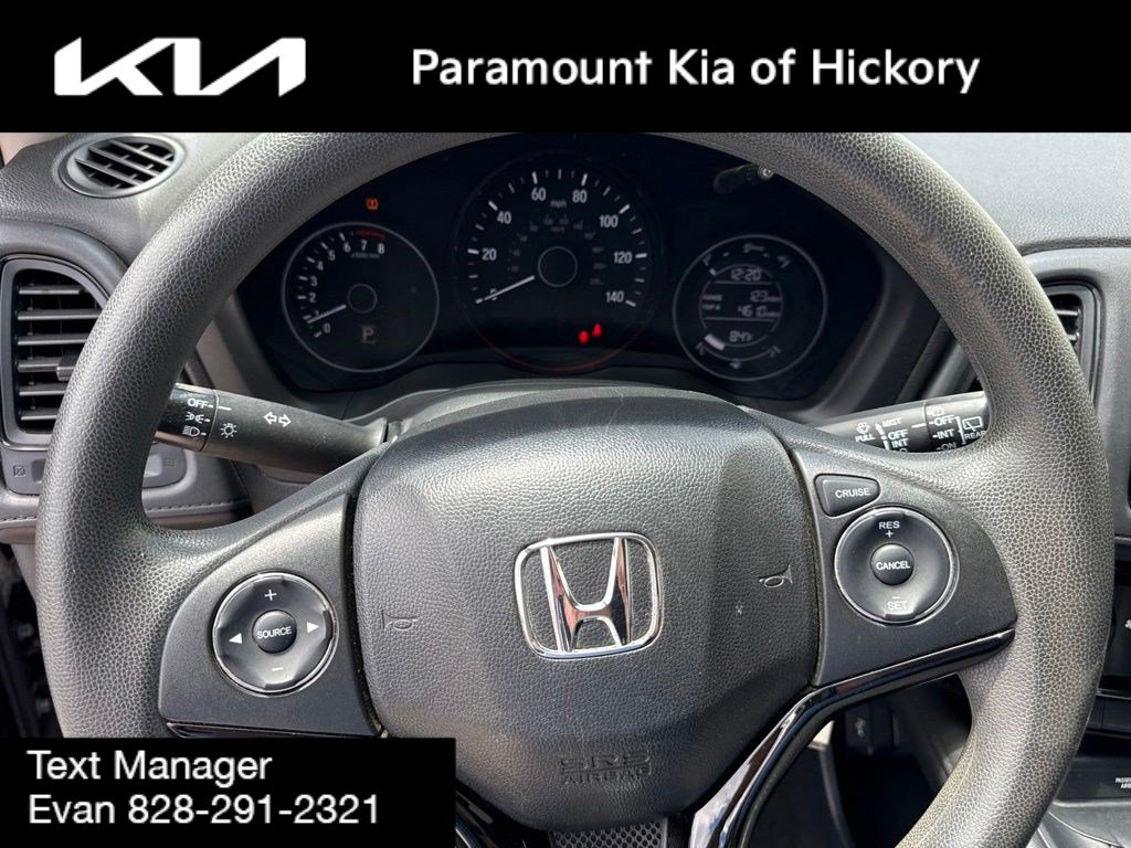 Used 2017 Honda HR-V LX image 29