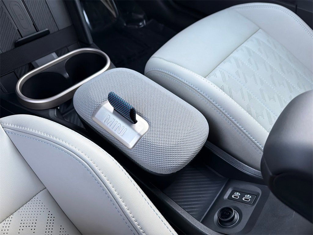 Used 2025 MINI Cooper S image 28