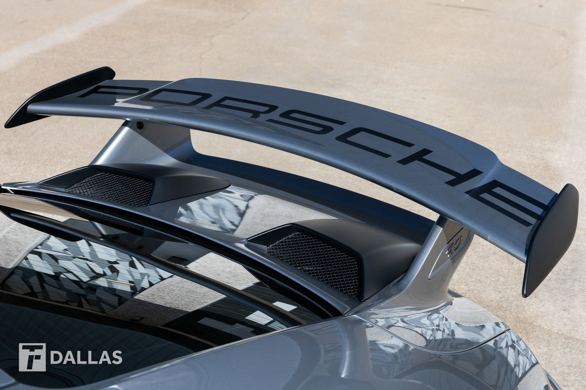 Used 2018 Porsche 911 GT3 image 8