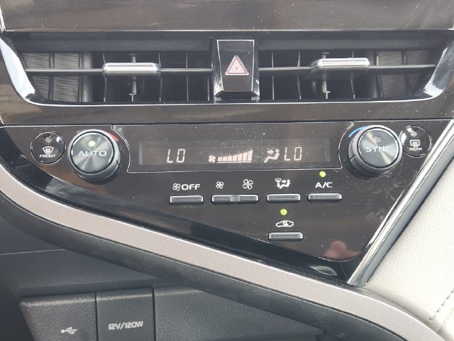Used 2024 Toyota Camry LE FWD image 14